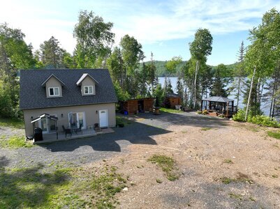 Display Image for 1076 Dunlop Shores