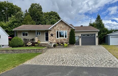 Display Image for 39 Milliken Rd