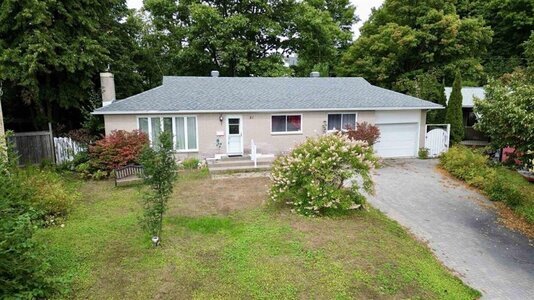 Display Image for 21 Bracken PL