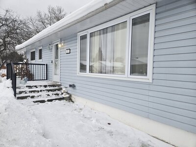 Display Image for 255 Mississauga Avenue