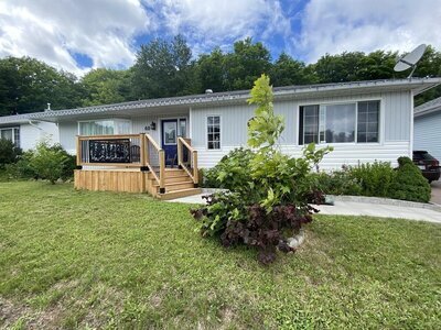 Display Image for 40 Axmith Ave