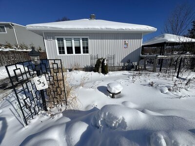 Display Image for 33 MacFarlane Rd