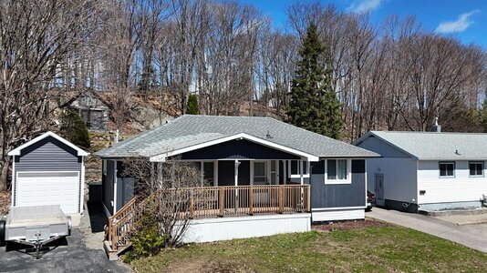 Display Image for 44 Axmith Ave