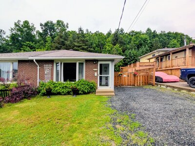 Display Image for 168B Ottawa Ave