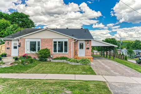 Display Image for 25 Laprairie Cres
