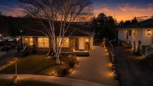 Display Image for 24 McQuarrie PL
