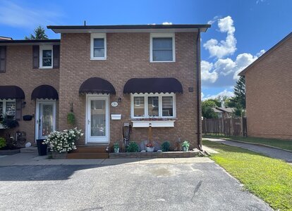 Display Image for 33 Frame Cres