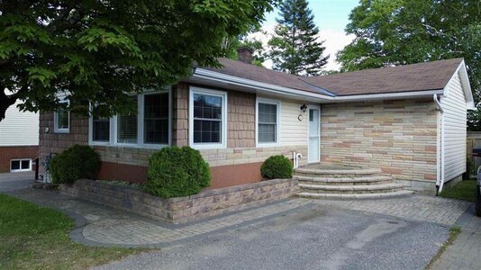 Display Image for 61 Dieppe Ave