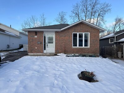 Display Image for 6 Stewart Cres