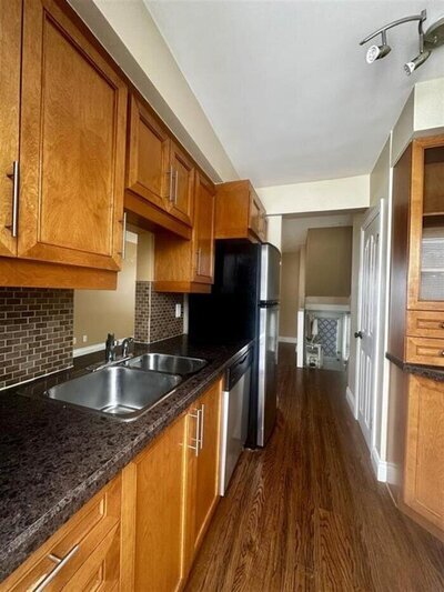 Display Image for 127 Hillside Dr N
