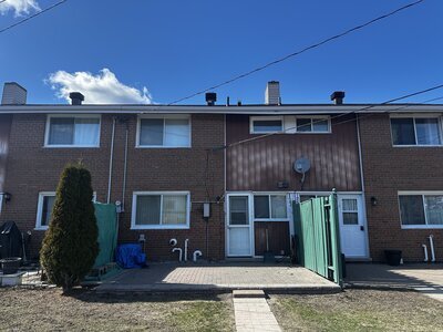 Display Image for 127 Hillside Dr N