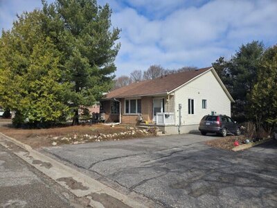 Display Image for 86 Tokyo Cres