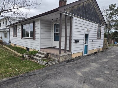 Display Image for 71 Lakeview Rd