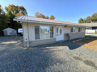 Display Image for 3 Buckles Cres